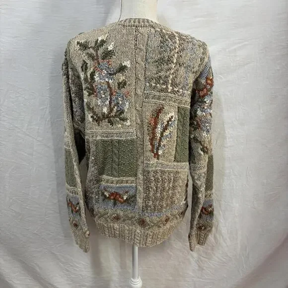 Floral cottage-core hand knit vtg cardigan - Picture 2 of 5